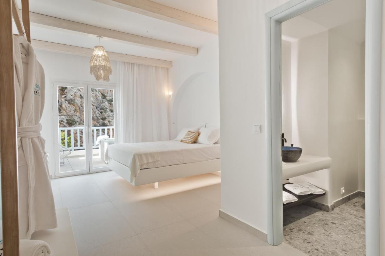 Kyra Panagia Enilion Luxury Suites מראה חיצוני תמונה