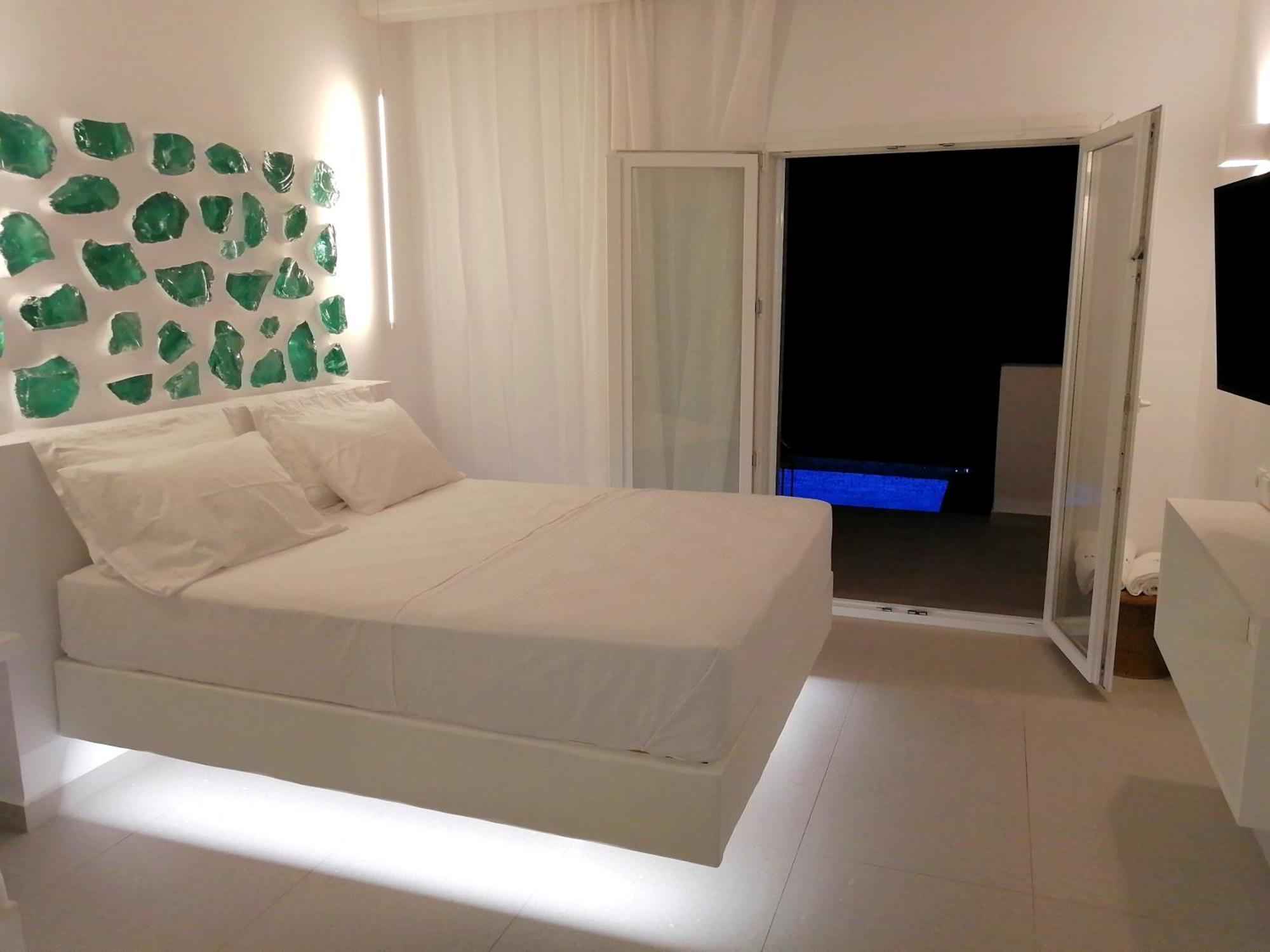 Kyra Panagia Enilion Luxury Suites מראה חיצוני תמונה